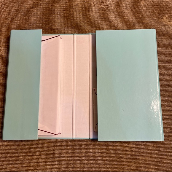TIFFANY & CO Stationary and Envelopes Set In Folder Rossier  Tiffany & Co.  Stationary By Rossier Papier